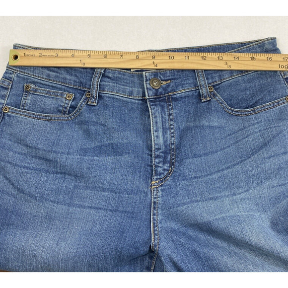 St Johns Bay Jeans Womens Size 14 Medium Wash Denim Bootcut Hi Rise Mom - Picture 6 of 10